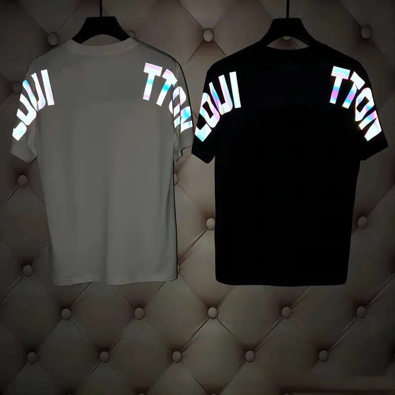 2024 Famosos hombres y mujeres de verano Camisetas de diseñador sueltas y delgadas Marca de moda Tops Camisas casuales Impresión