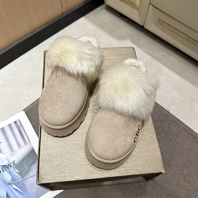 2024 Nuevos zapatos de plataforma de peluche de pelaje de piel de invierno zapatillas para mujeres, pantalones de algodón de alg
