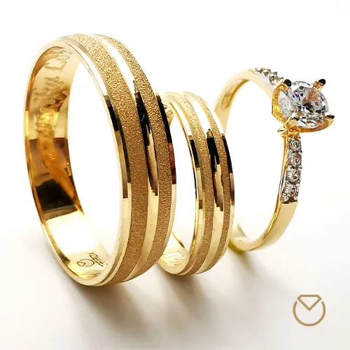 Argollas y anillo en oro 18k /REF. 062SO