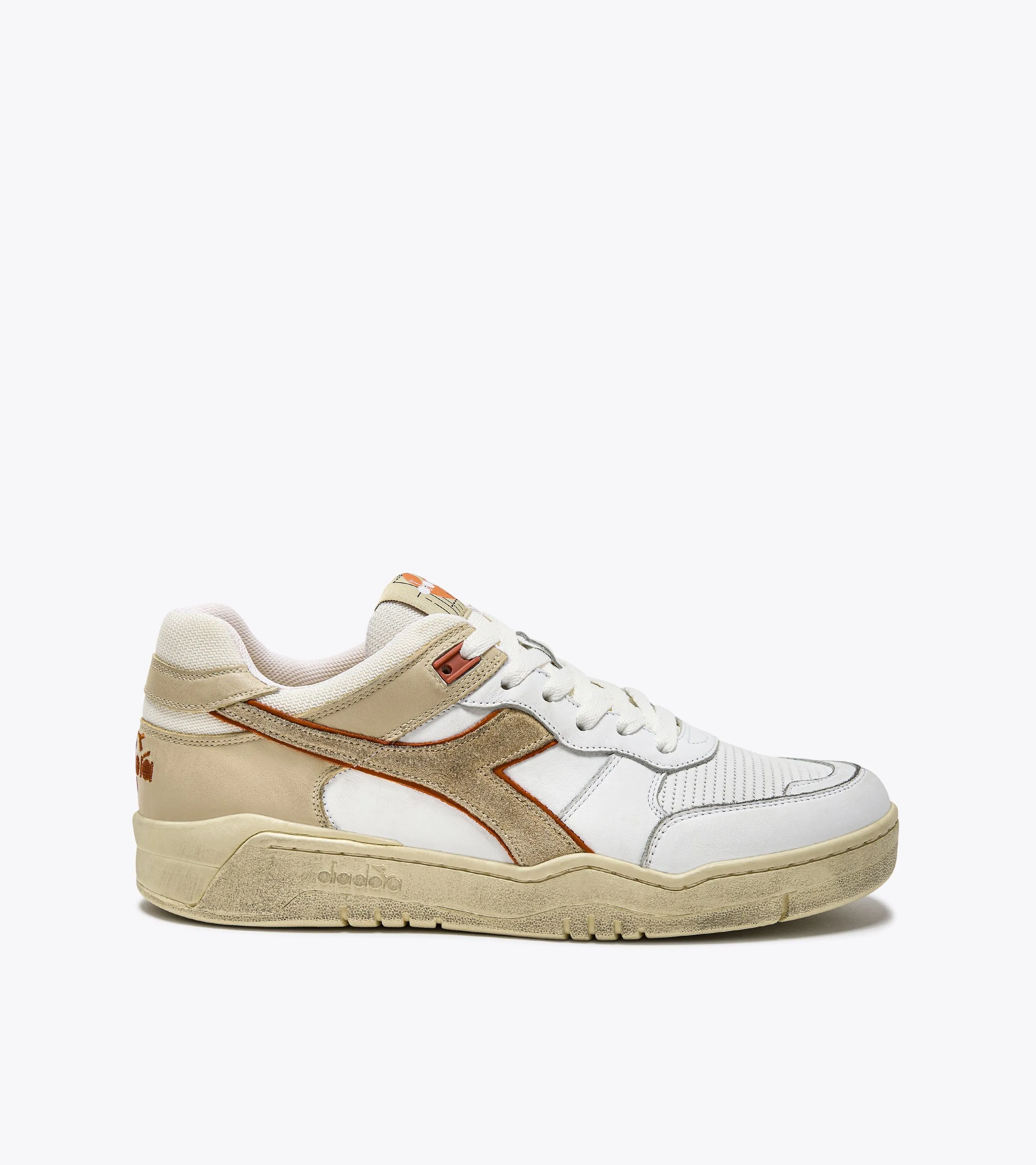 B.560 USED ZAPATILLAS HERITAGE  GENDER NEUTRAL