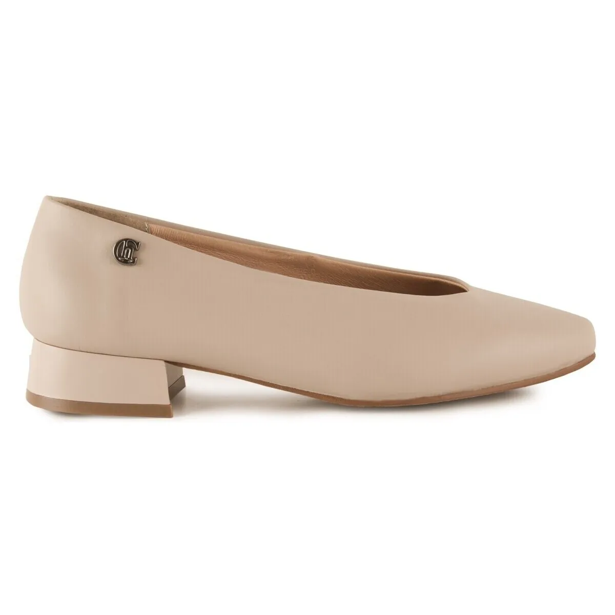 Bailarinas de piel beige con tacón by