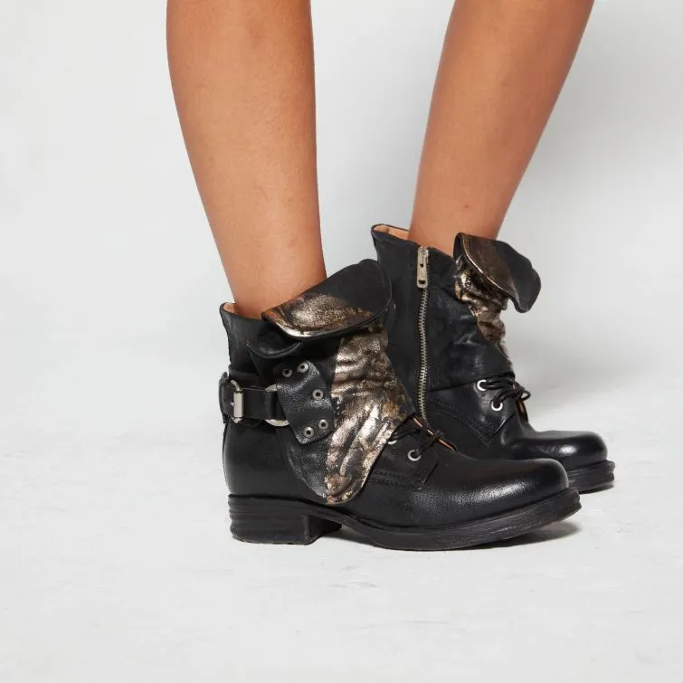 BOTAS SHARI