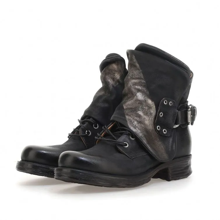BOTAS SHARI