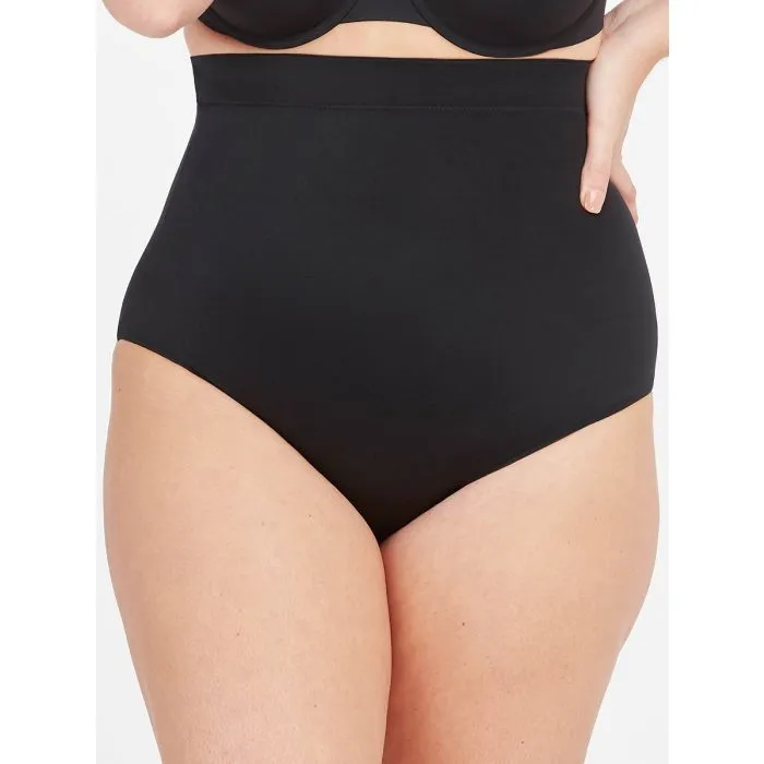Braga faja alta Spanx Suit Your Fancy 10237R