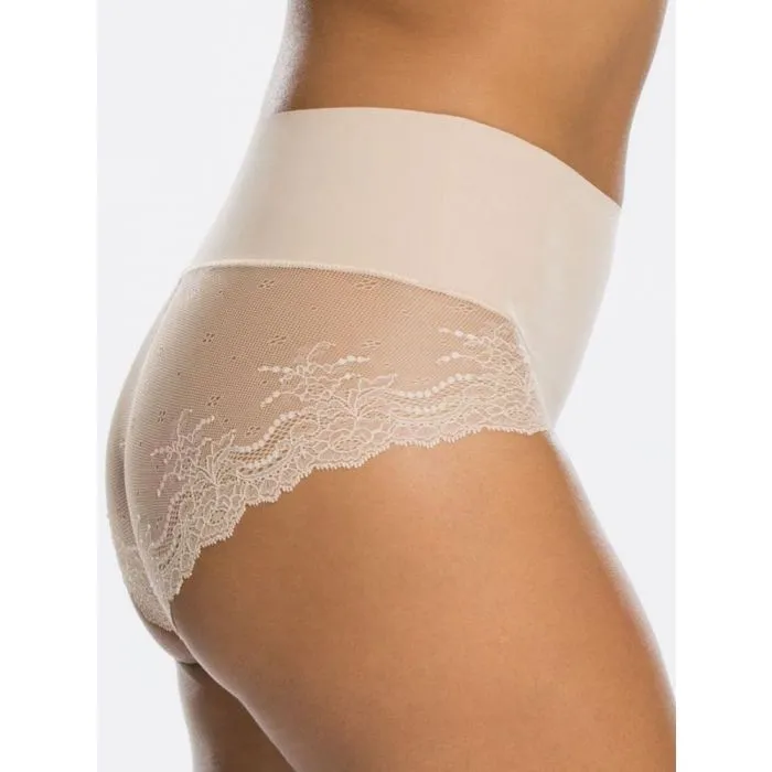 Braga faja Spanx Undietectable Lace Hipster SP0515