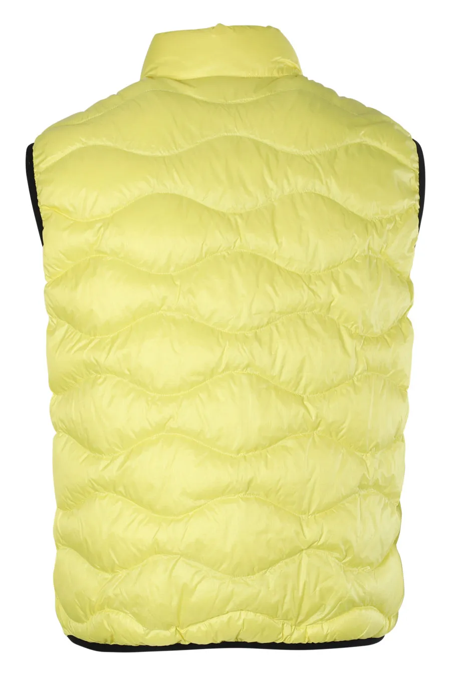 Chaleco amarillo con relleno ecológico