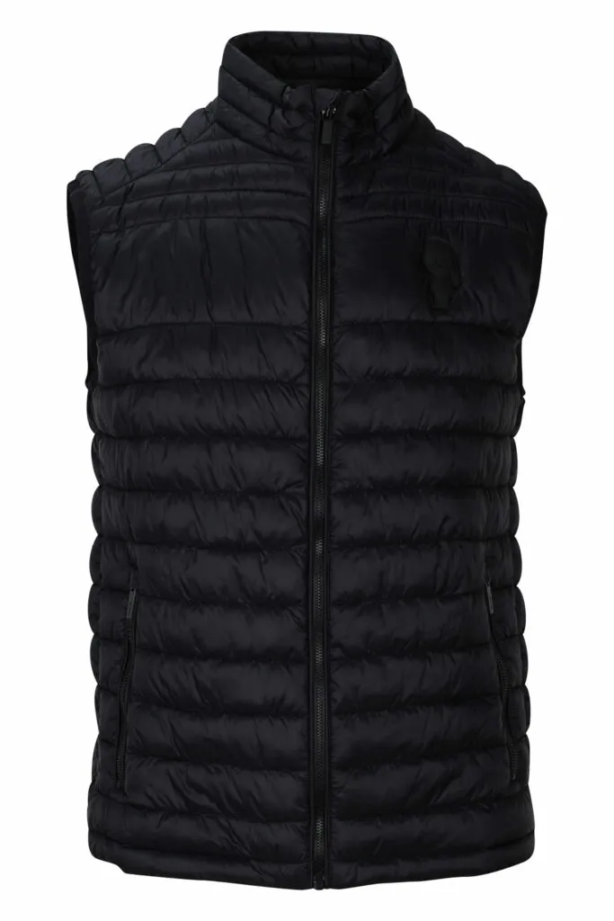 Chaleco negro con minilogo monocromático