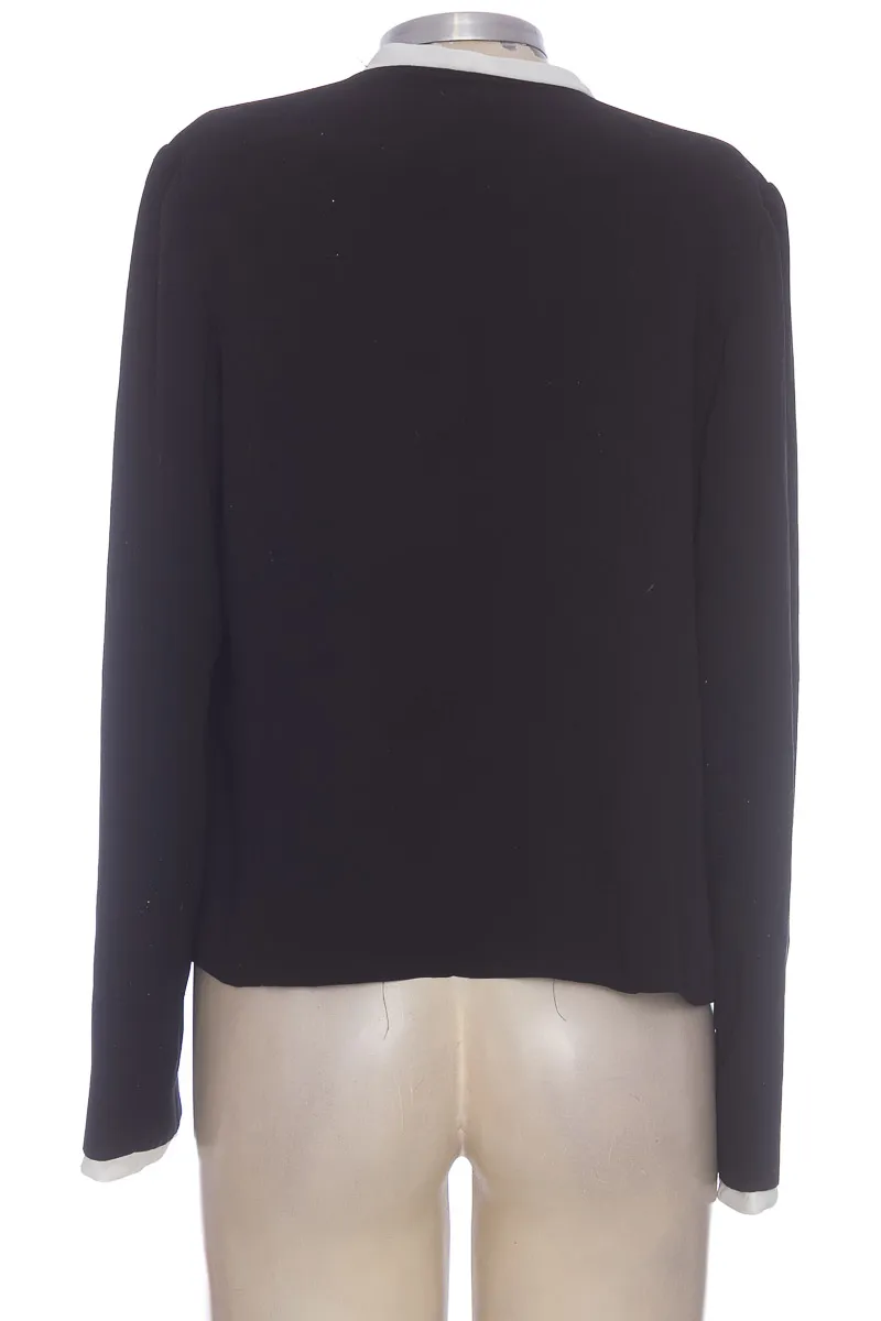 CHAQUETA / ABRIGO COLOR NEGRO  COUNTESS