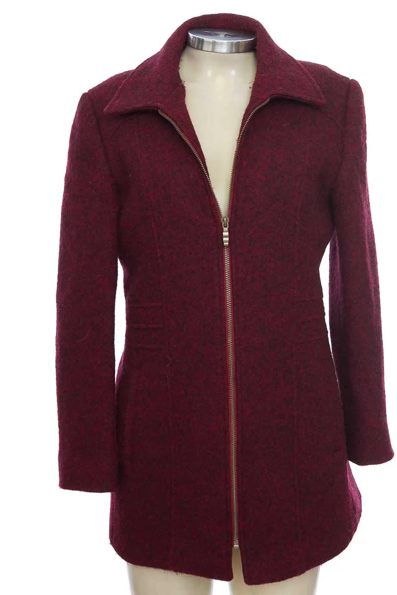 CHAQUETA / ABRIGO COLOR VINOTINTO  CARRETEL