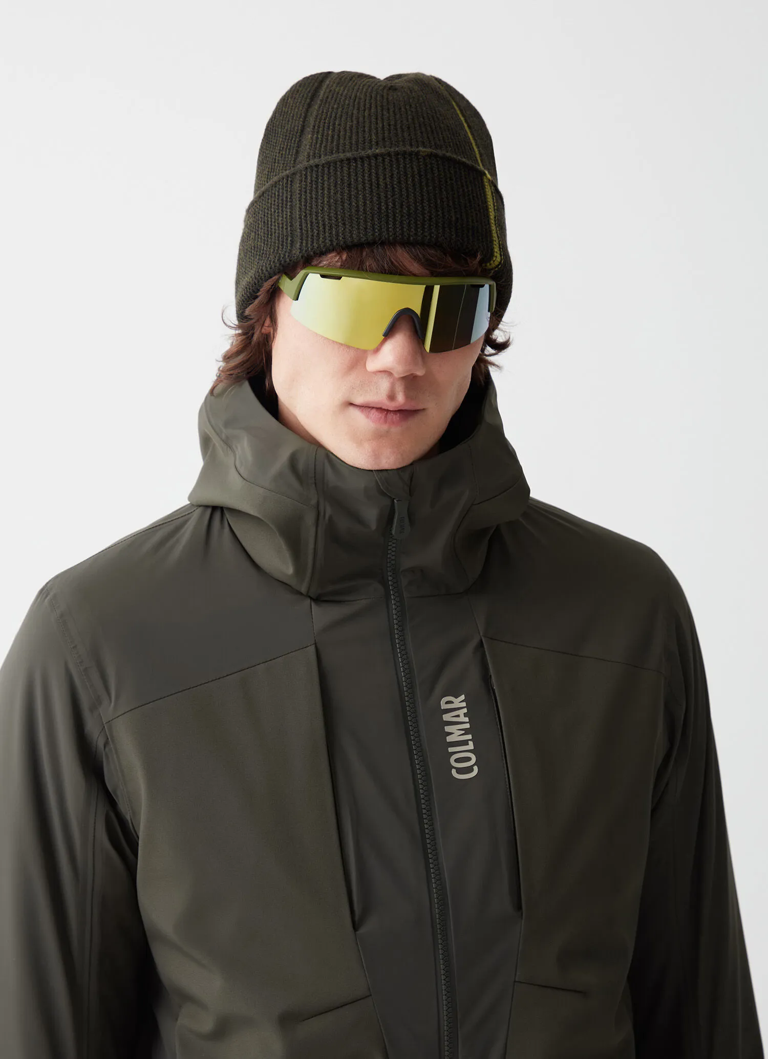 Chaqueta de esquí elástico con bolsillo trasero