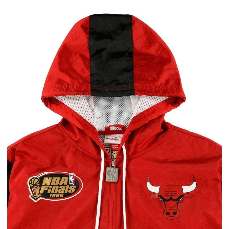 CHICAGO BULLS RETRO NBA WINDBREAKER