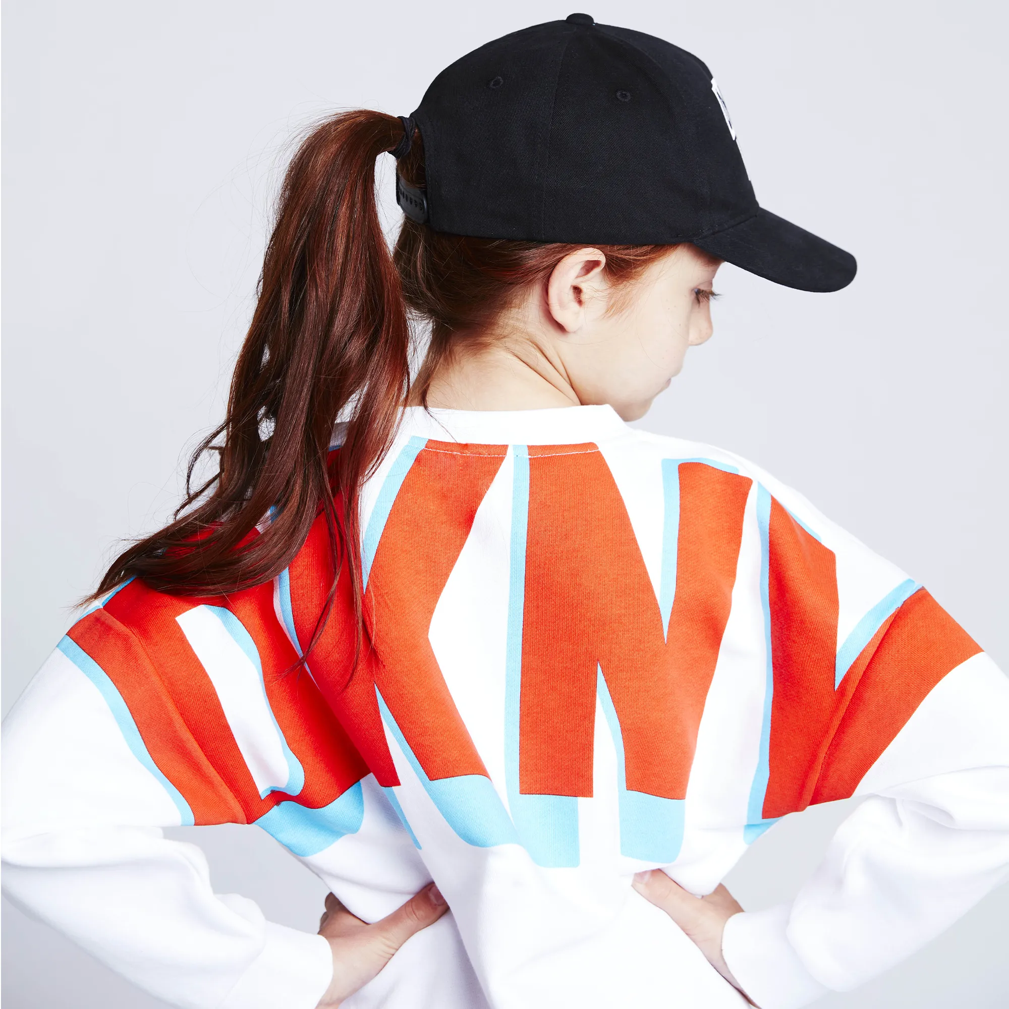 DKNY Suéter de muletón