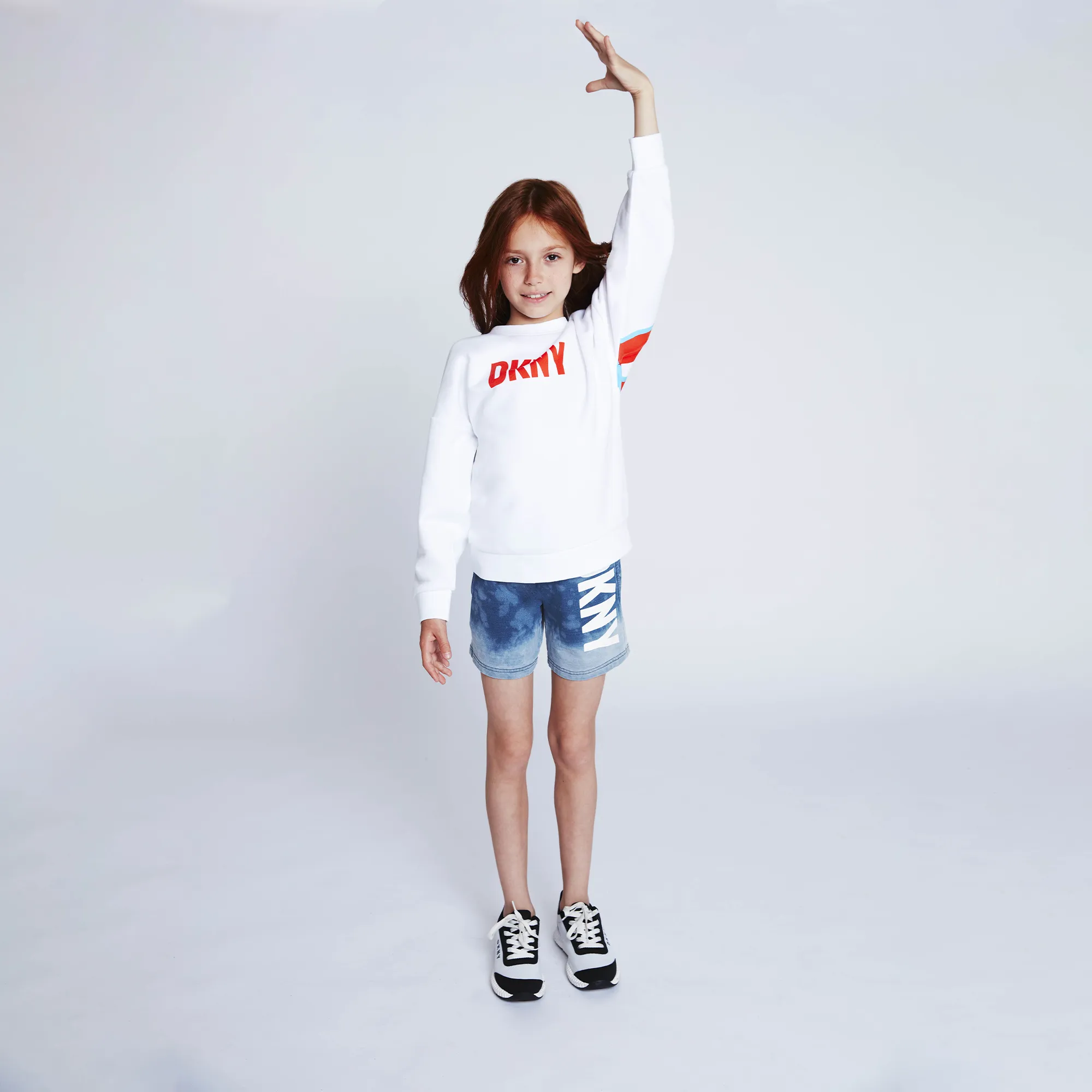 DKNY Suéter de muletón