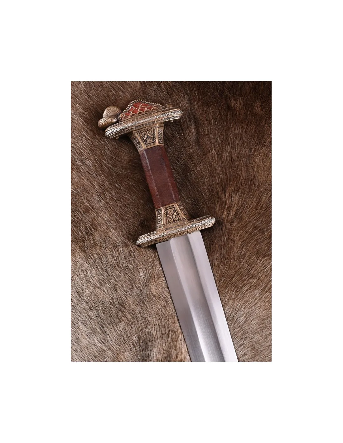 Espada sueca en bronce Era de Vendel, con vaina