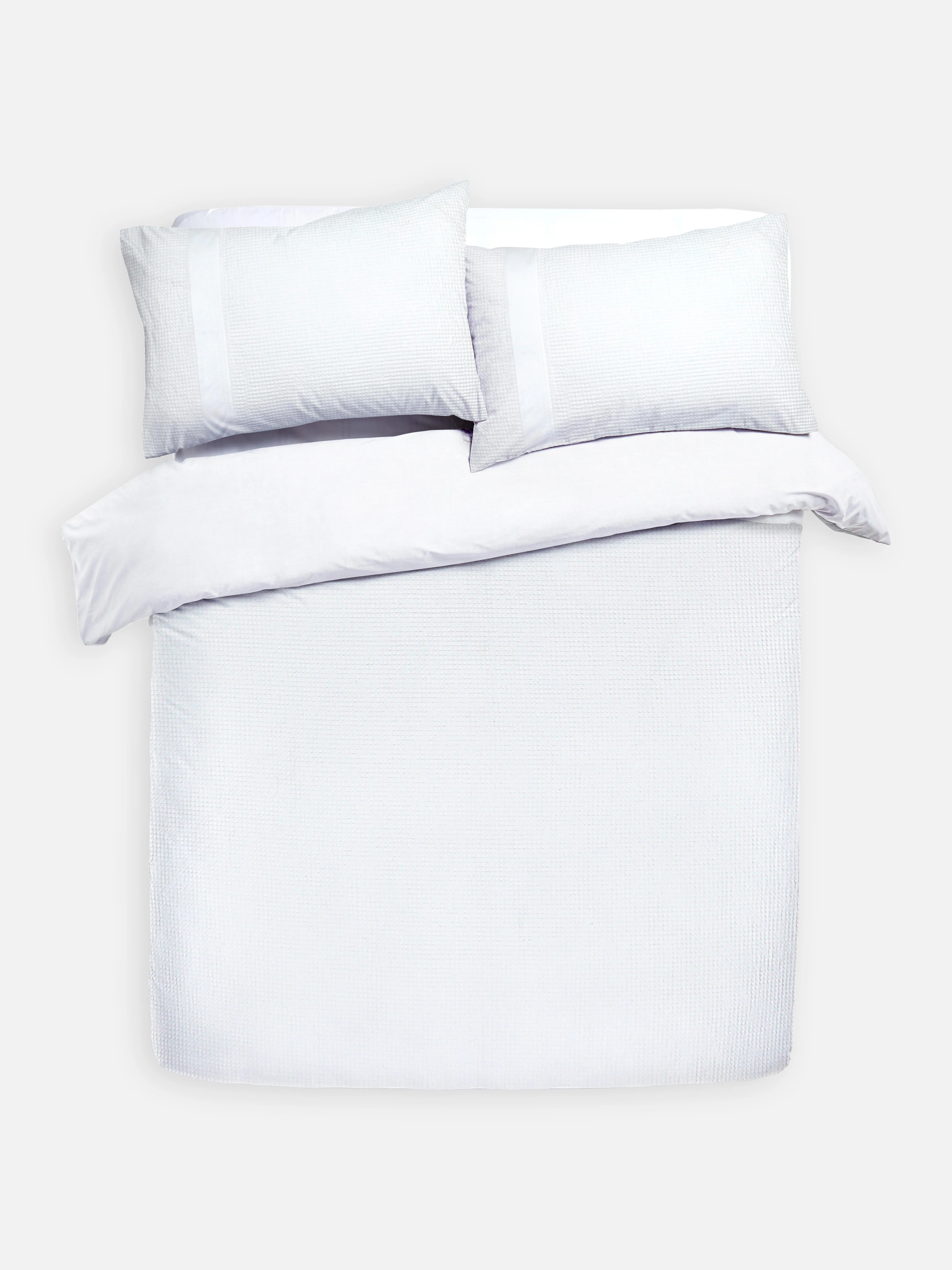Funda nórdica blanca gofrada para cama doble