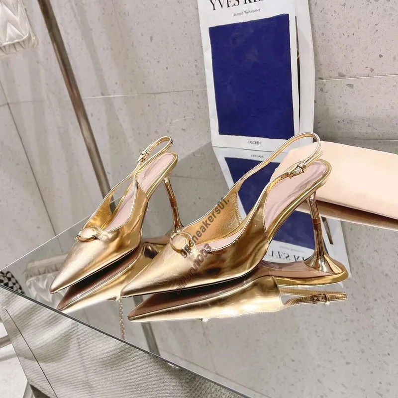 Nicho francés Sandalias de moda de tacón alto para ropa exterior para mujeres 2024 nueva versión coreana de Bai Hou Air tacón de