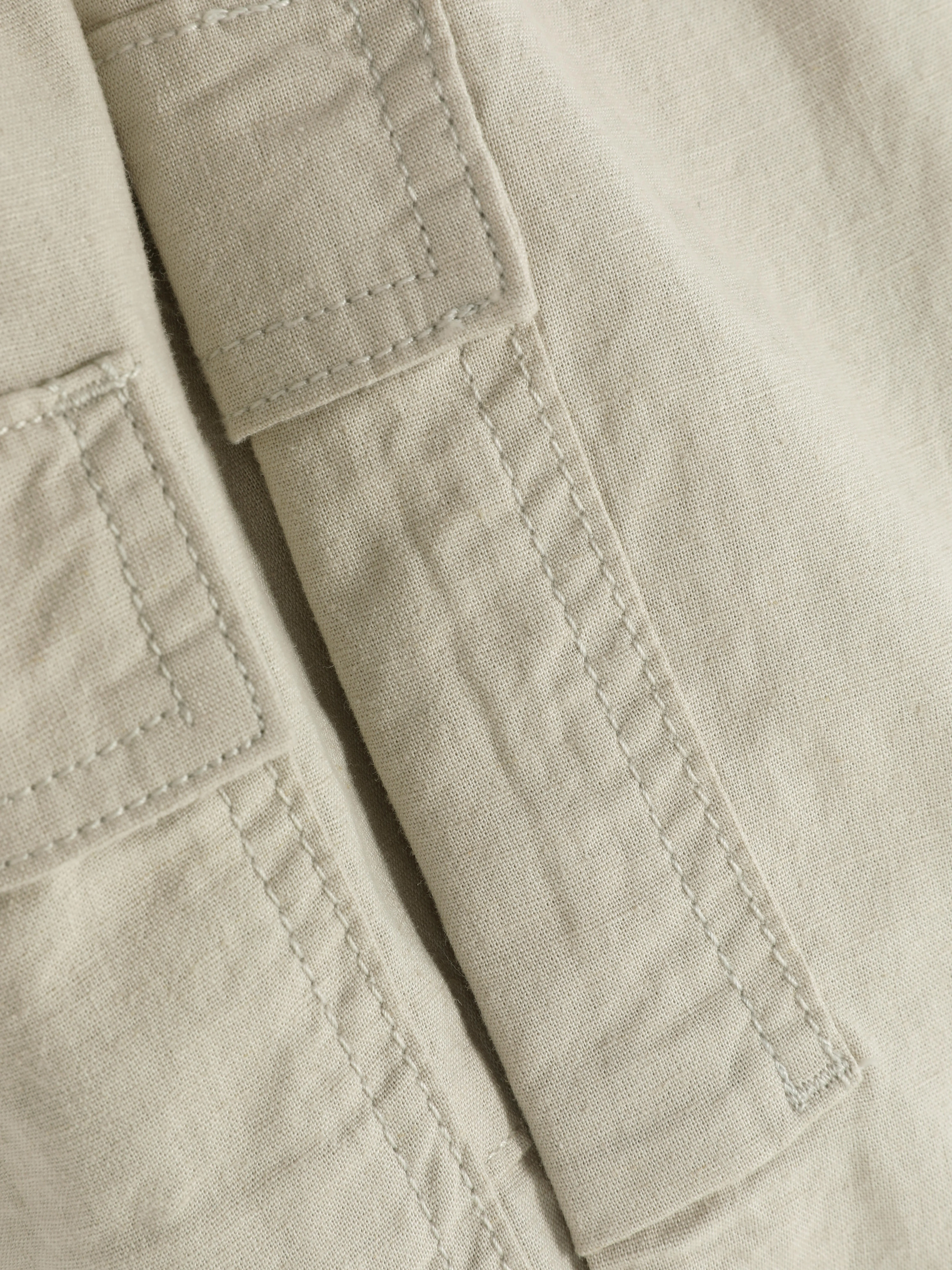 Pantalones cargo en mezcla de lino