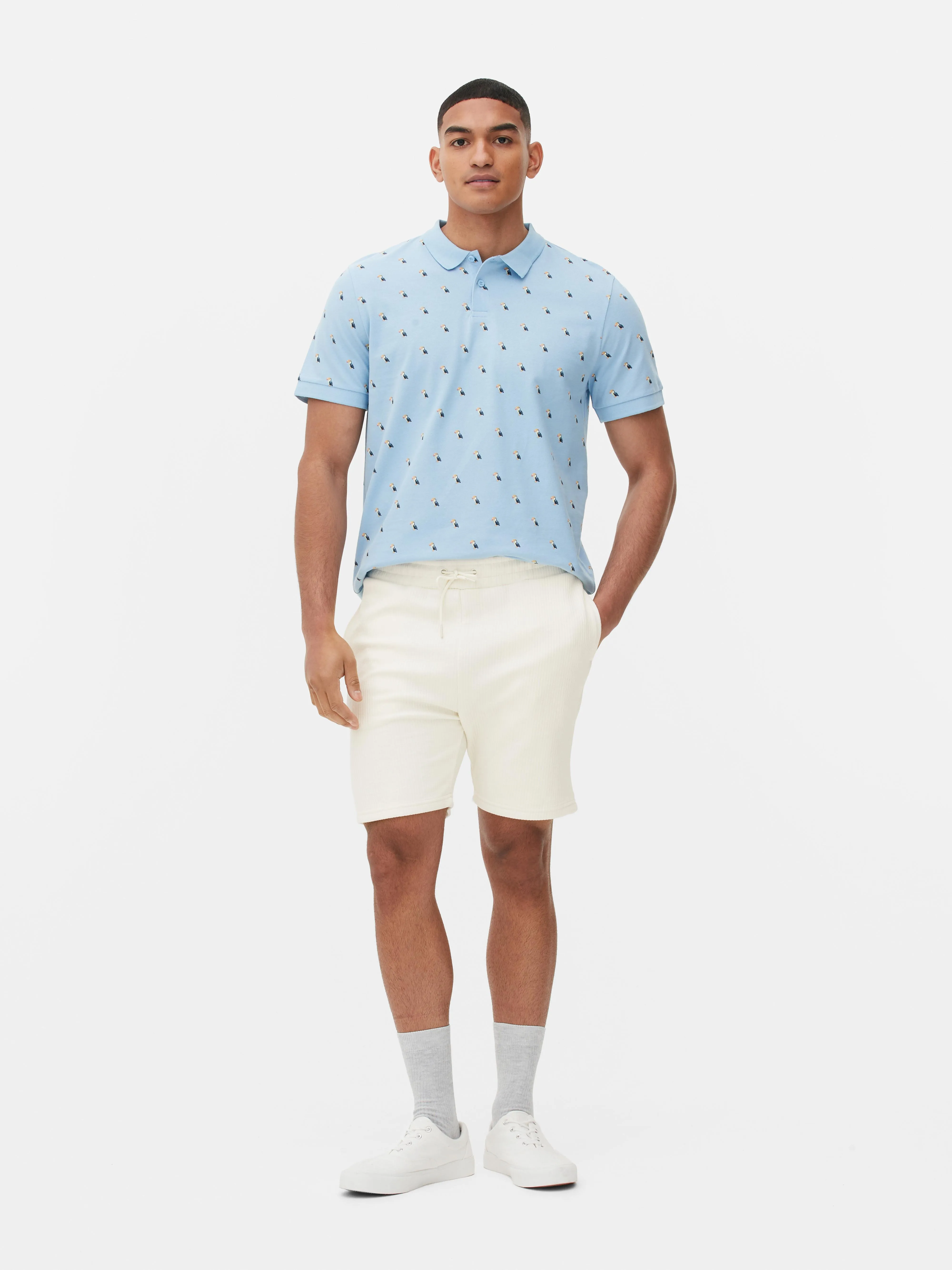 Pantalones cortos de canalé con cordón de ajuste