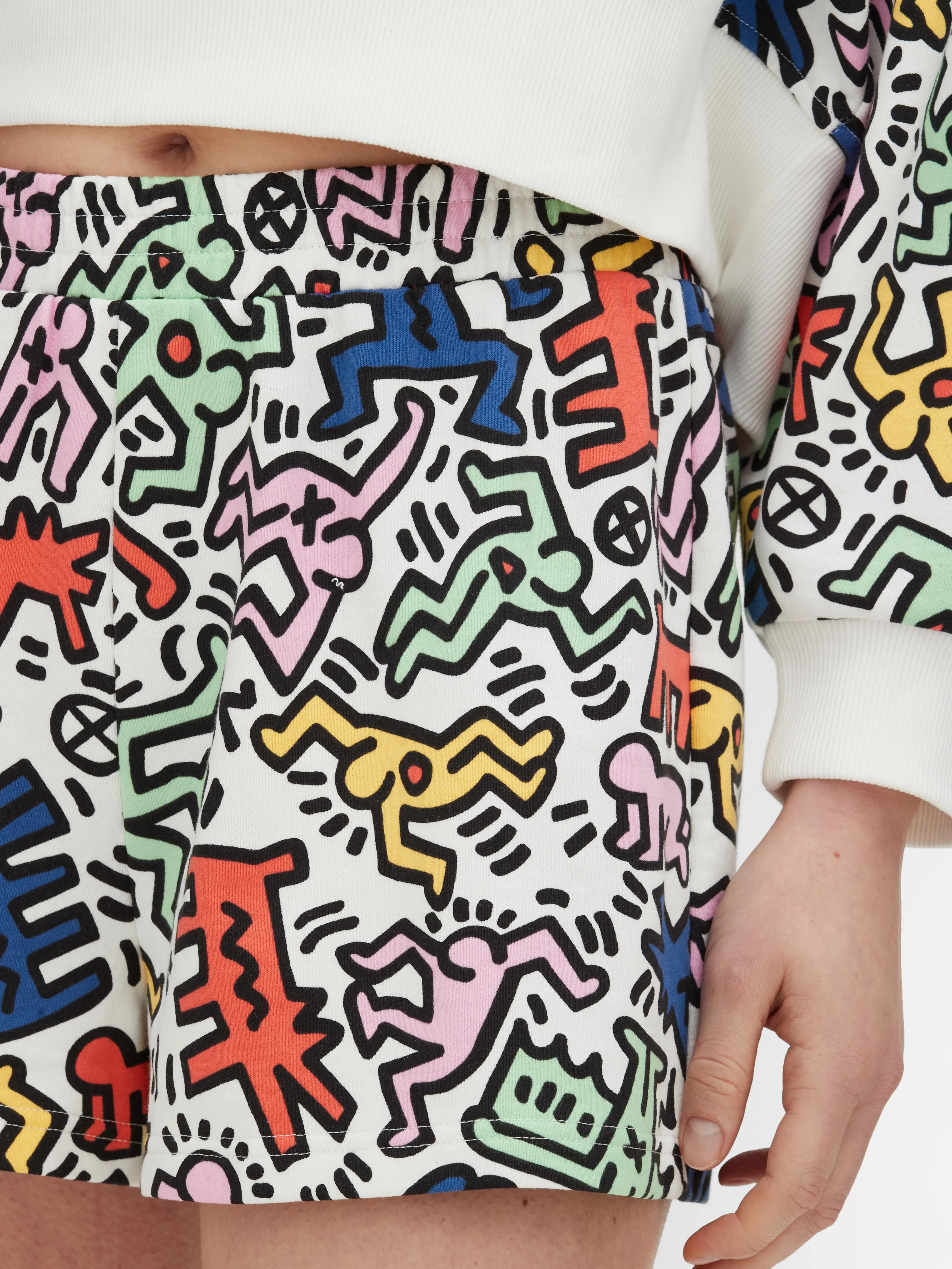Pantalones cortos estampados de Keith Haring
