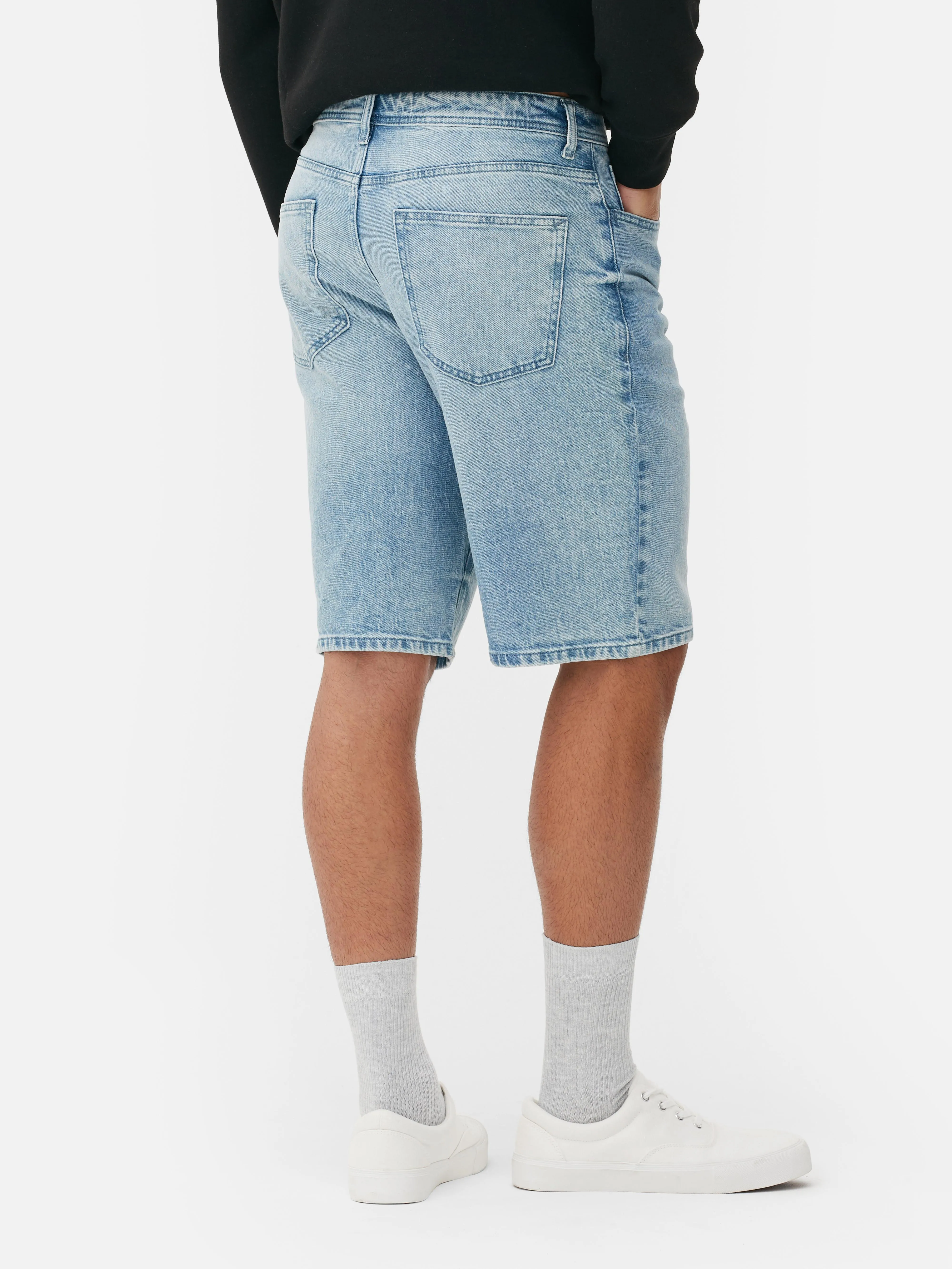 Pantalones cortos vaqueros de diseño largo