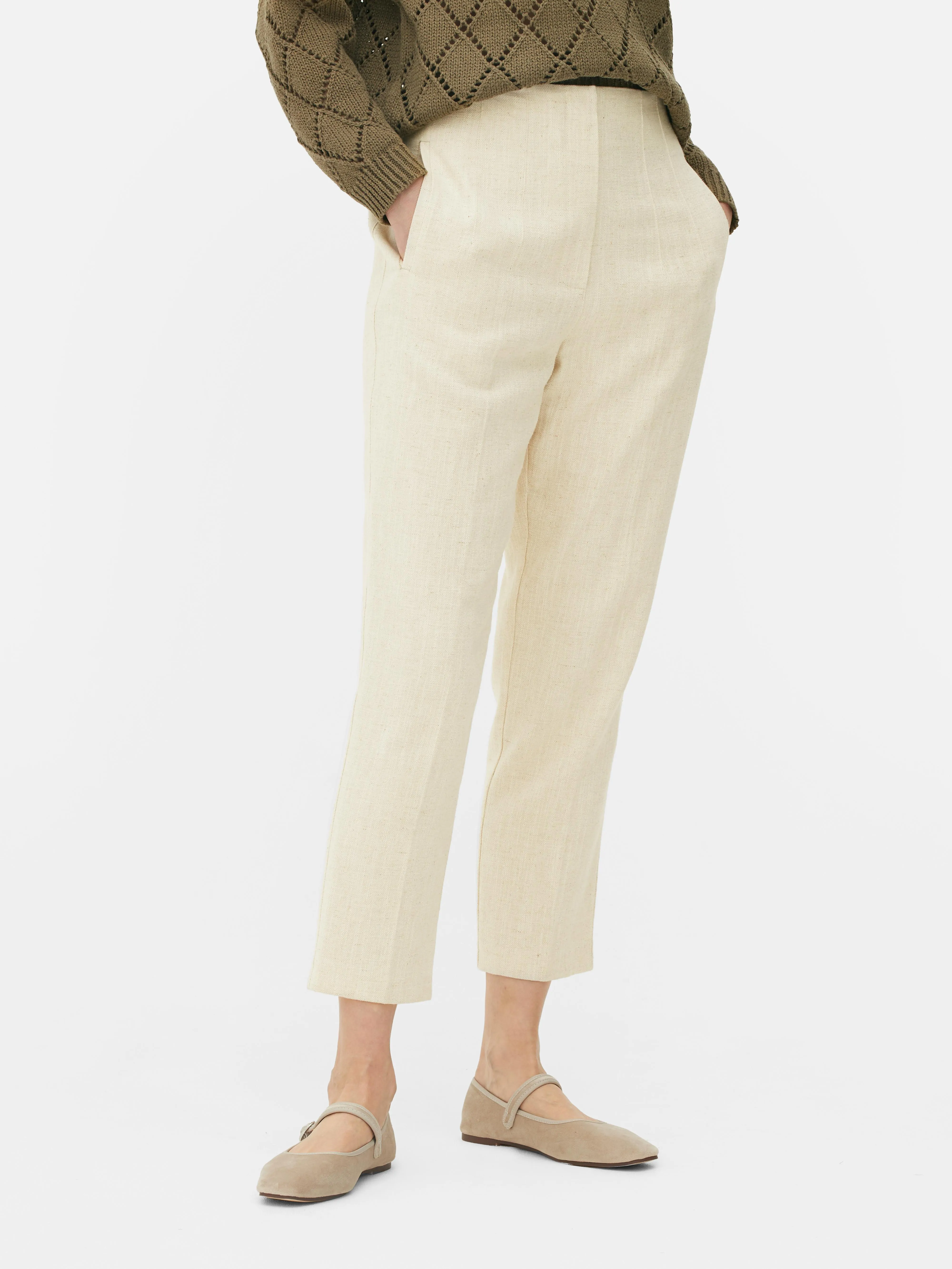 Pantalones de talle alto con costuras