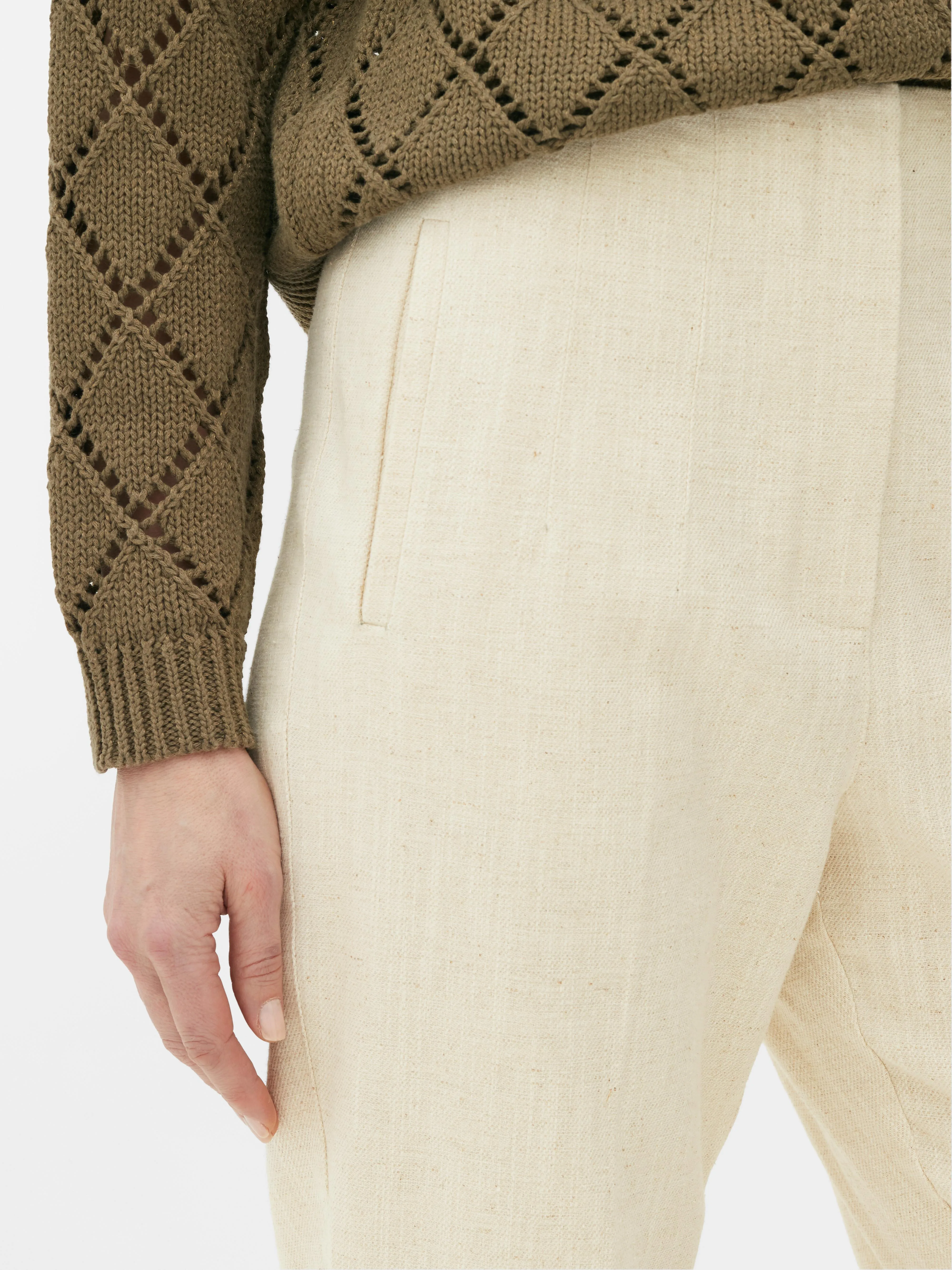 Pantalones de talle alto con costuras
