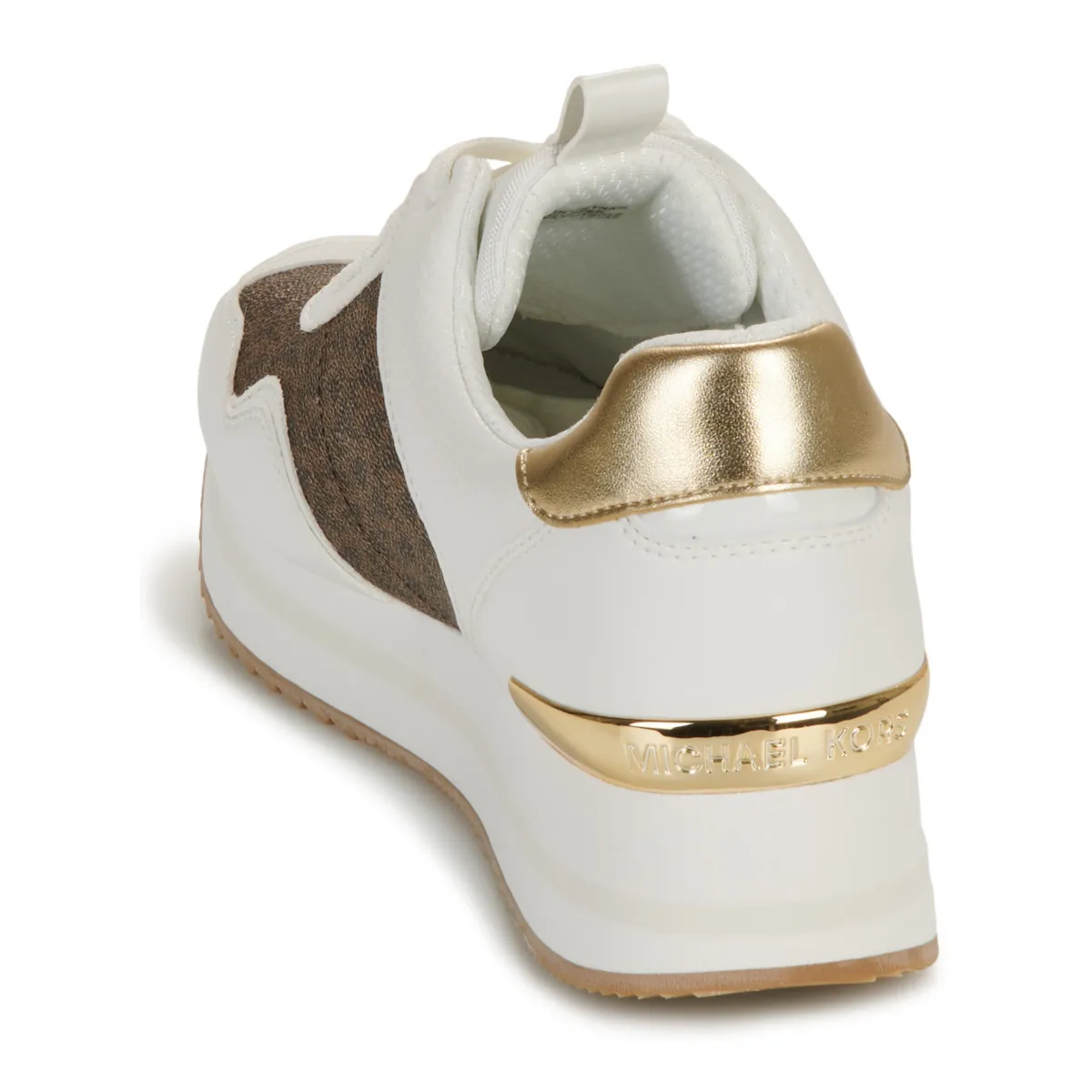 RAINA TRAINER
