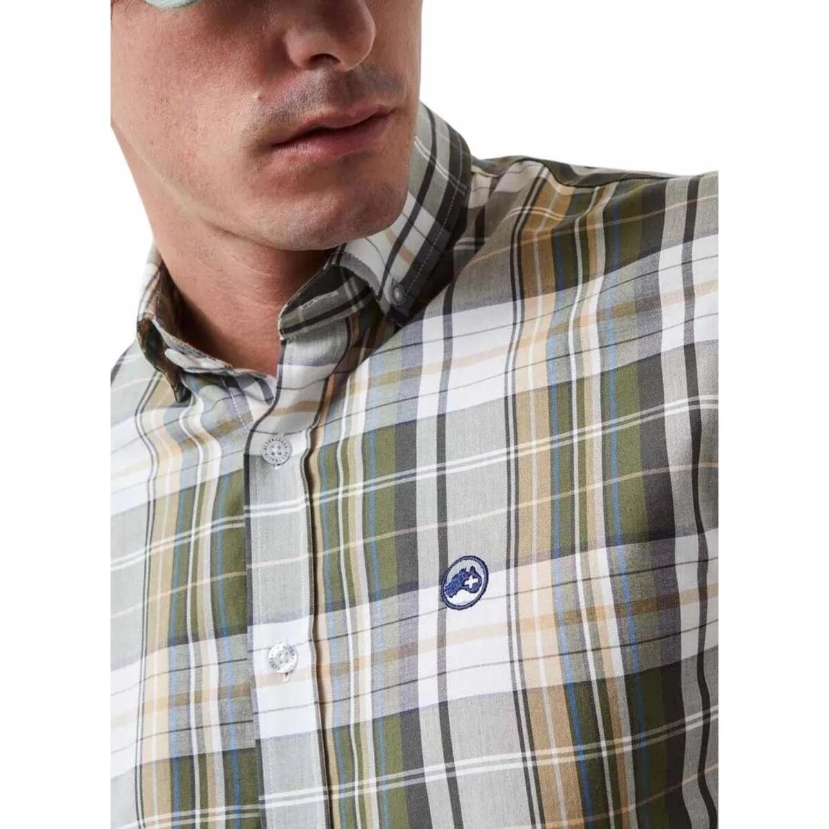 ROPA CAMISA VERDE