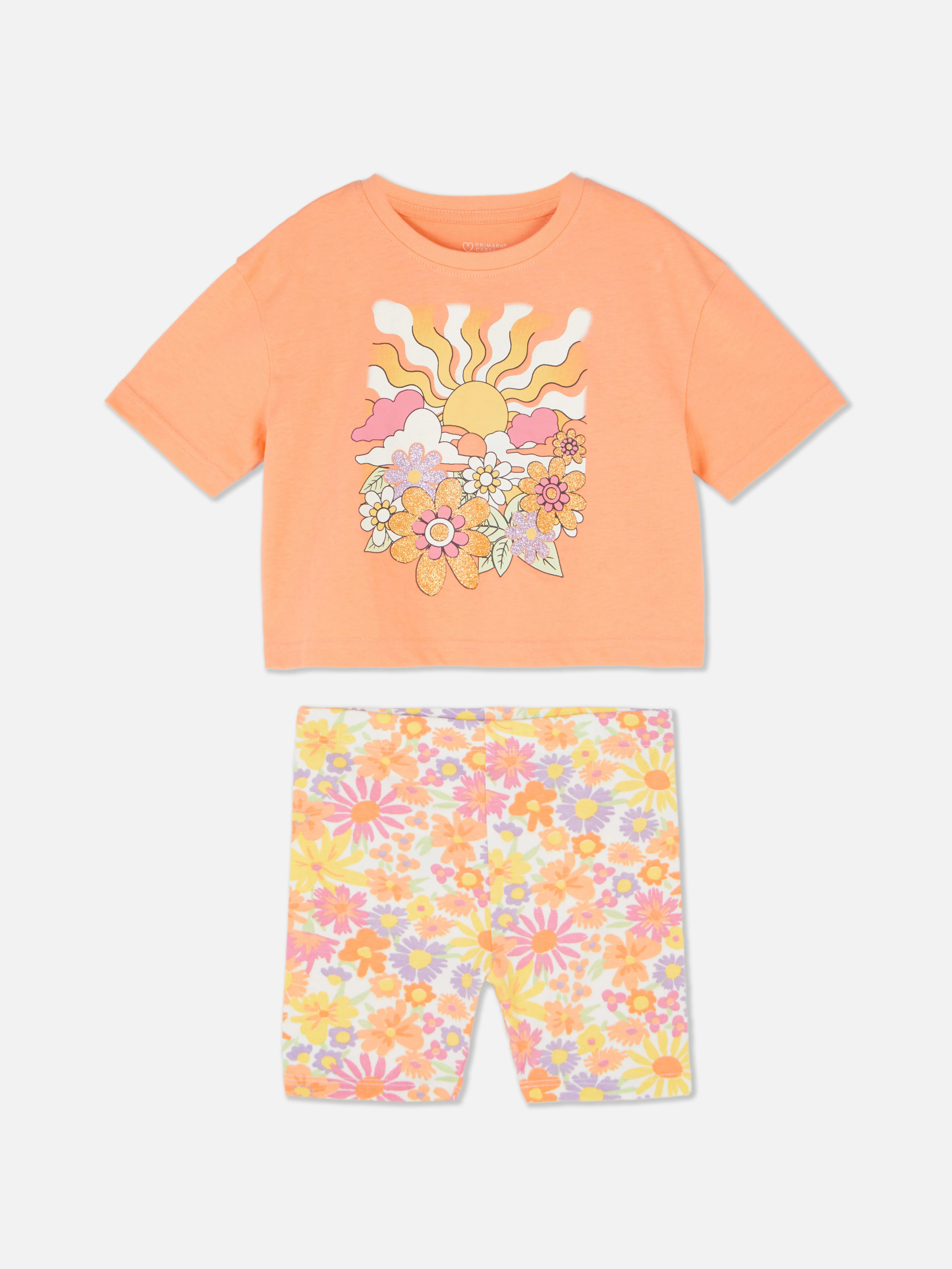 Set de camiseta corte cuadrado y pantalones cortos