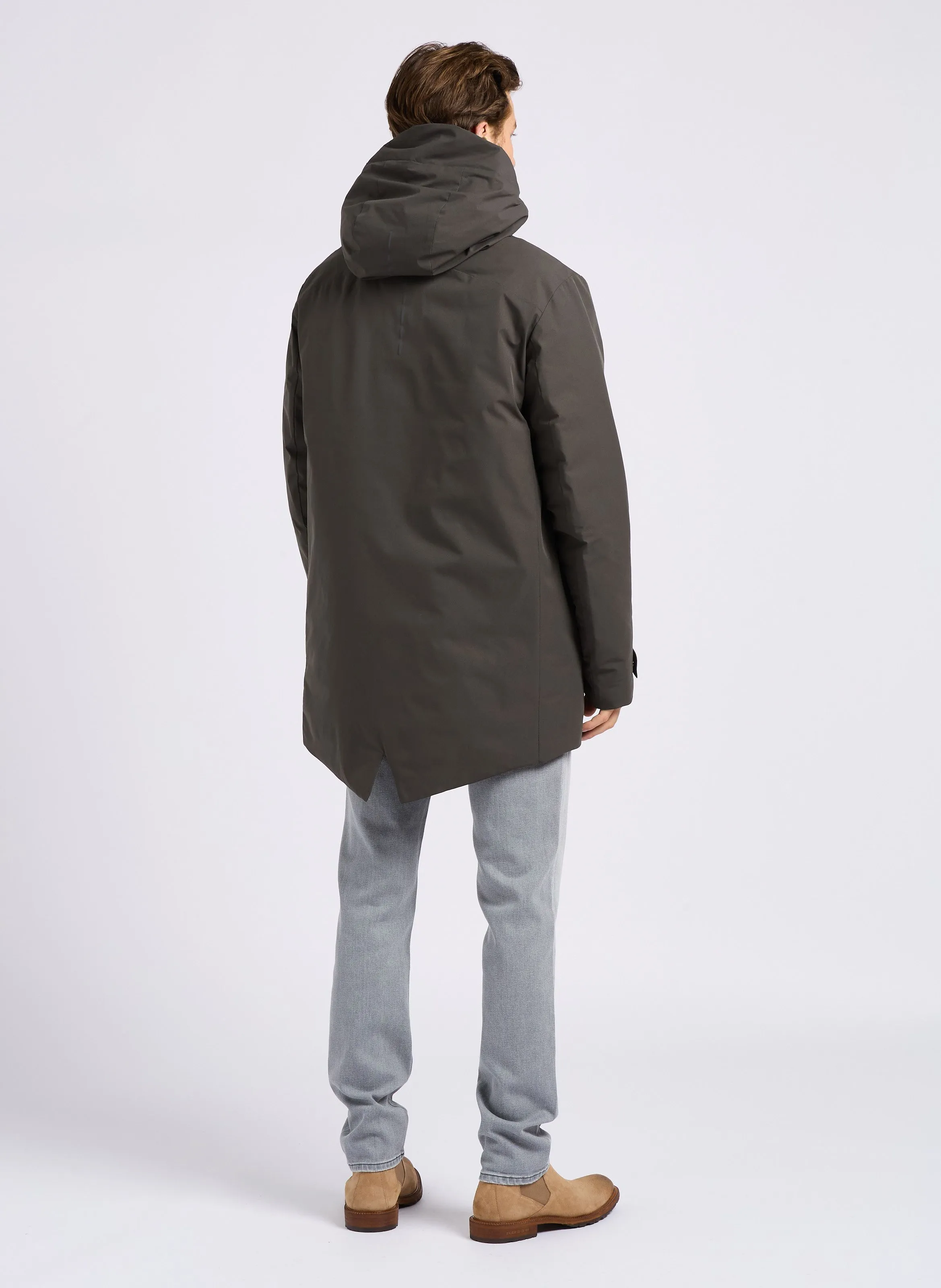 Suéter regular con cuello con cremallera en gris