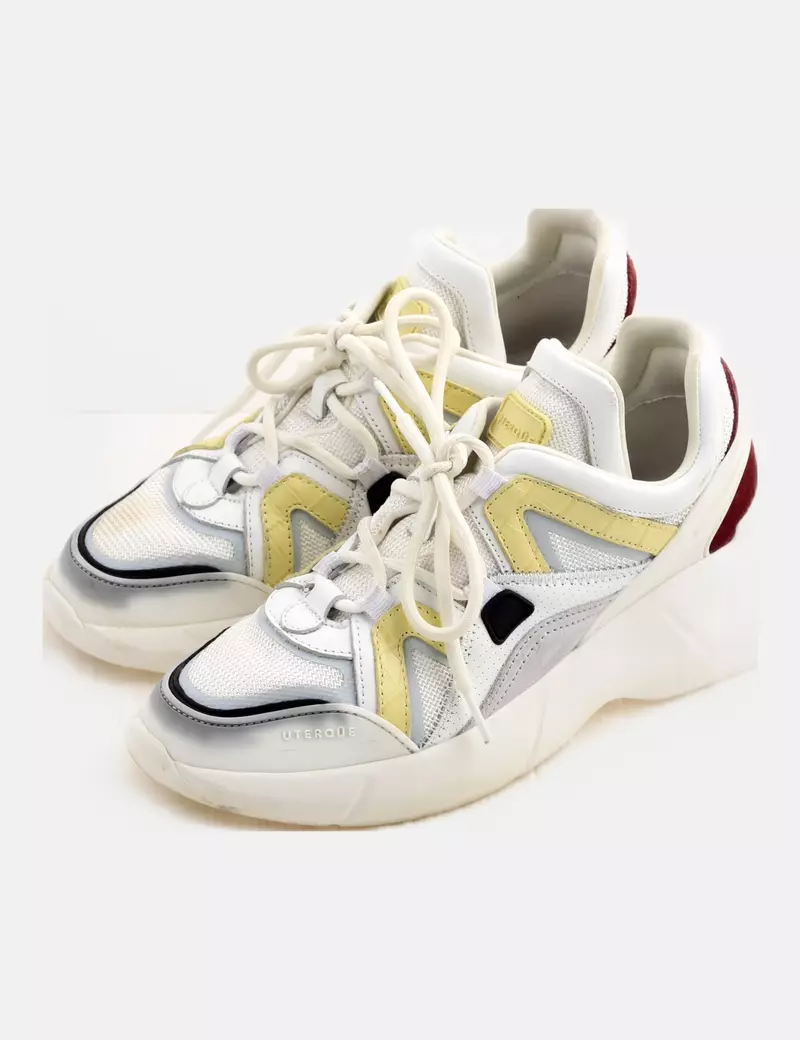 Uterqüe Zapatilla casual estampada