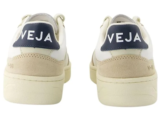 V90 ZAPATILLAS  VEJA  PIEL  BLANCO PIERRE 