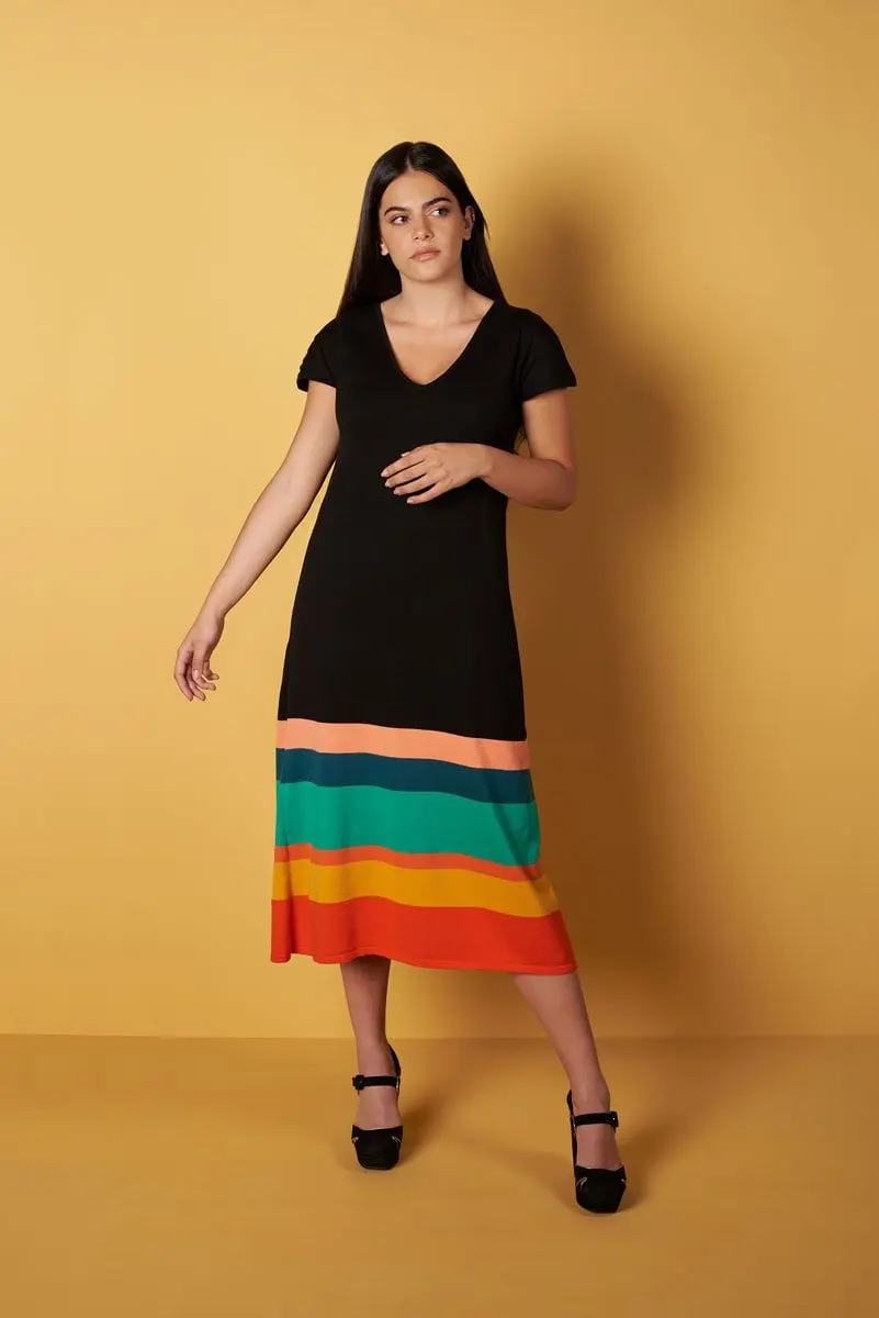 Vestido de punto con rayas de colores