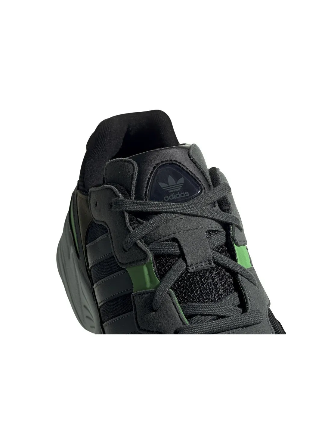 ZAPATILLAS ADIDAS ORIGINALS YUNG96 NEGRO