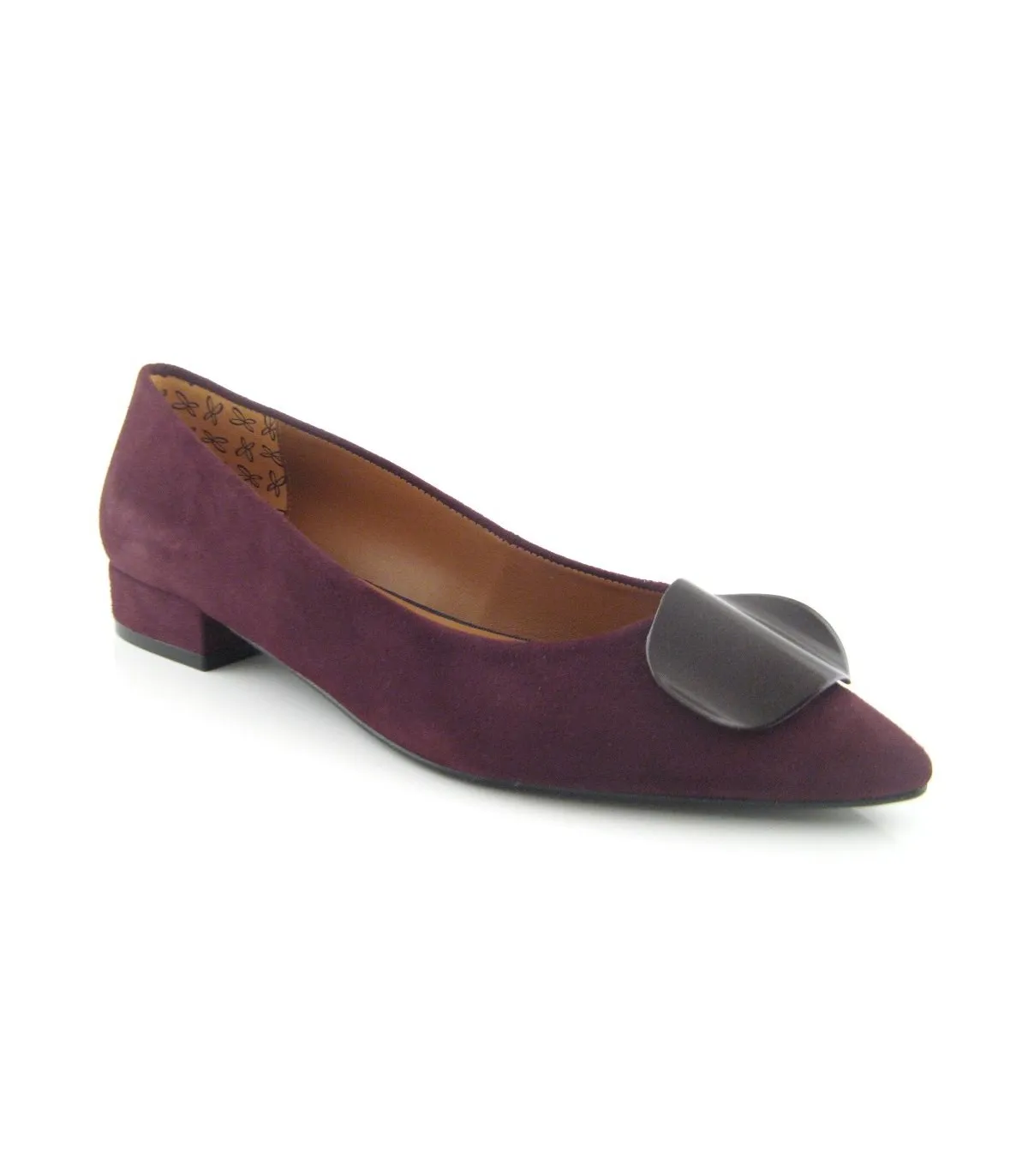 Zapato adorno ondulado color uva