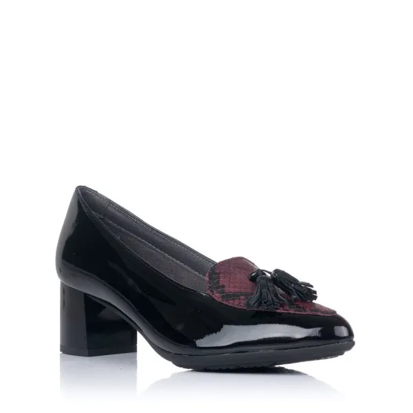 Zapato borlas tacon medio Pitillos 6392