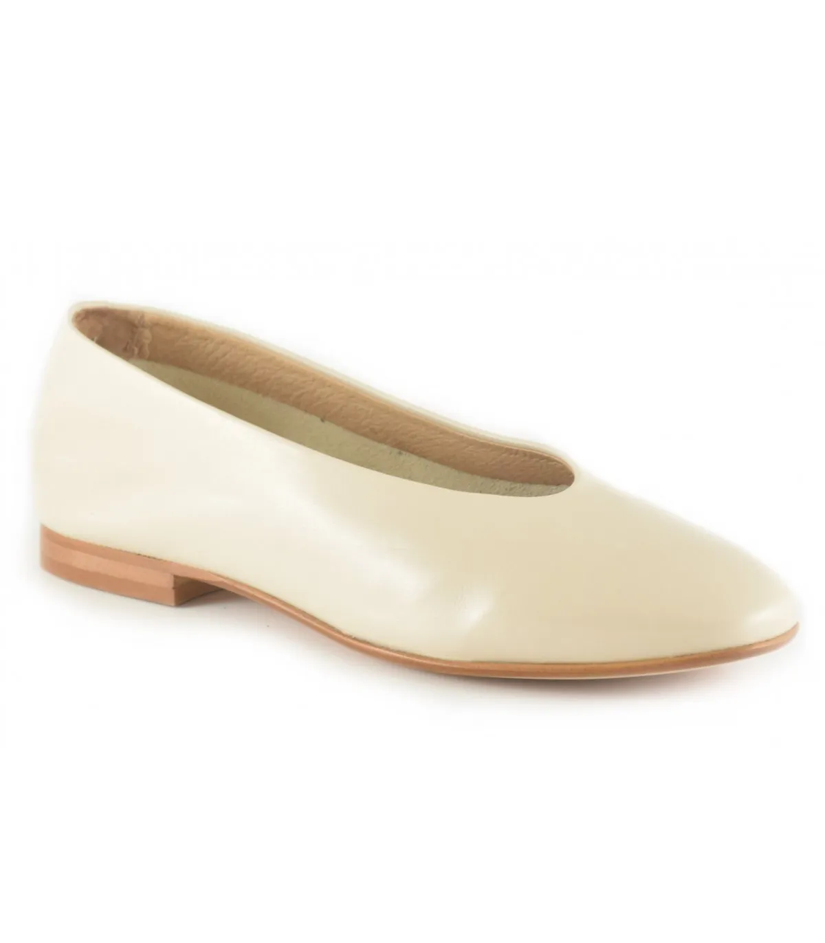 Zapato corte salón en piel beige