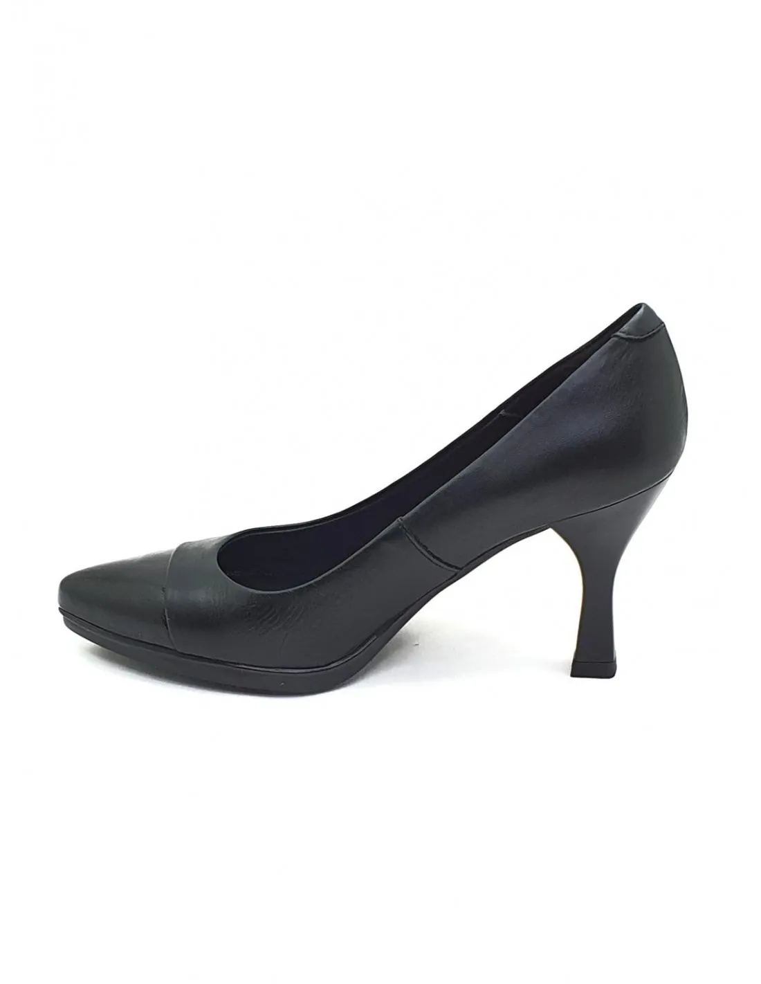 Zapato de mujer Desireé en negro Sari23