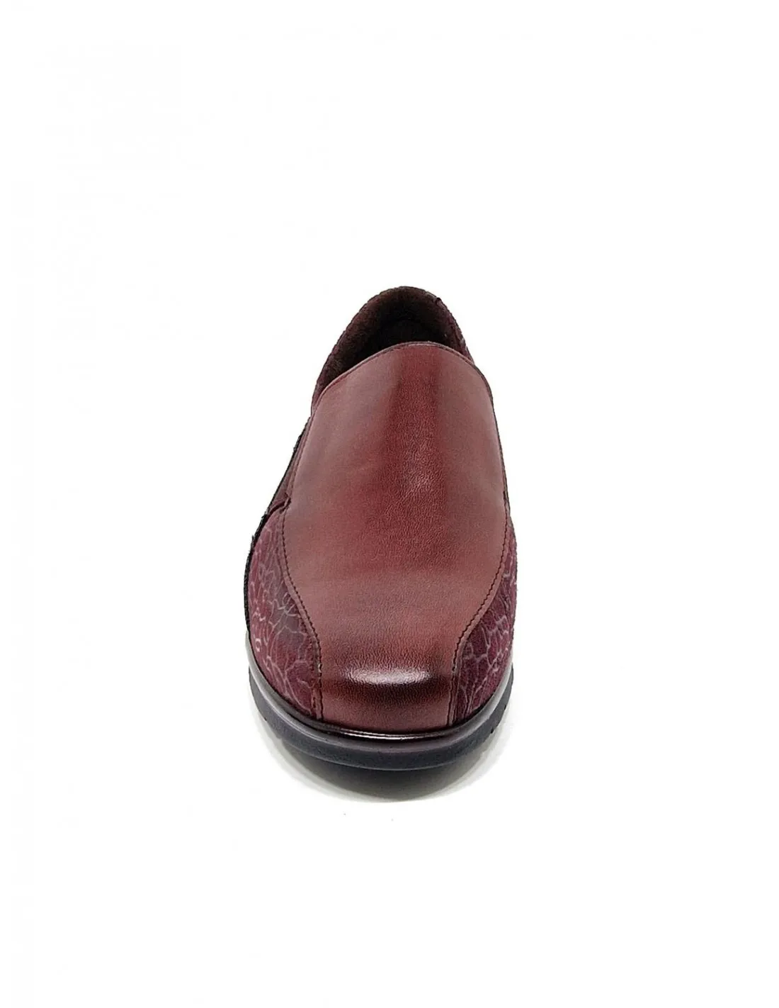 Zapato de mujer Pitillos en burdeos 10000
