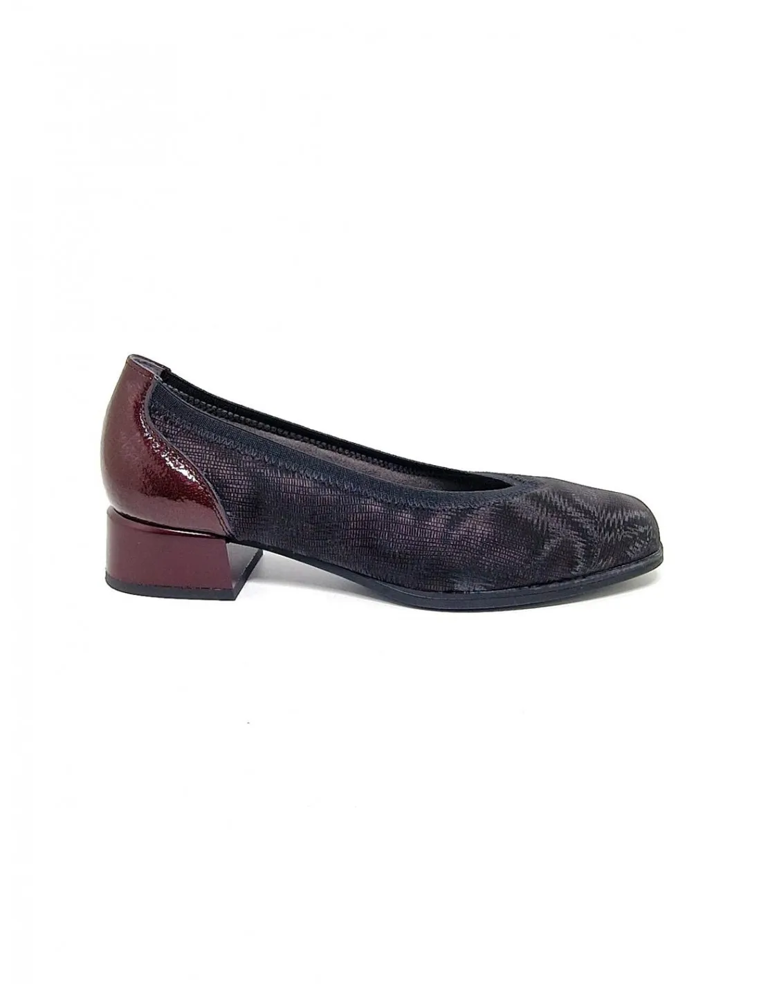 Zapato de mujer Pitillos en negro o burdeos 10112