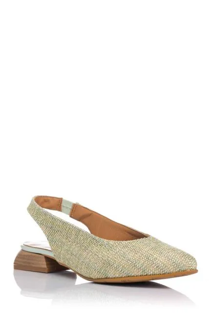 Zapato destalonado plano