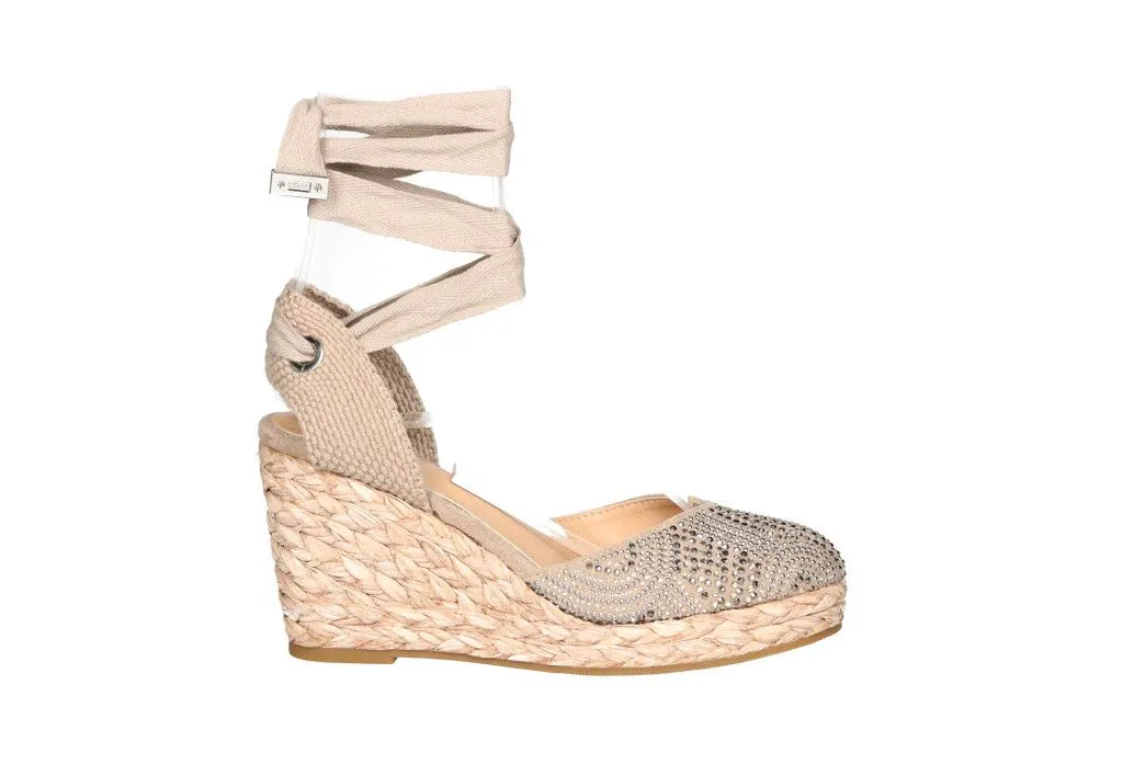 Zapato Nobuck Taupe Pala Brillantes Talon Descubierto Cinta