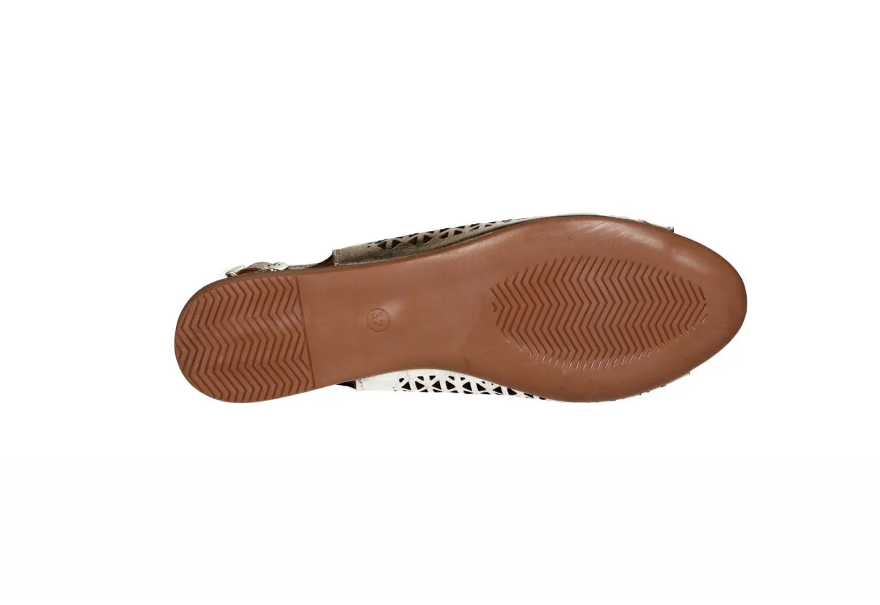Zapato Piel Dorado Calados Punta y Talon Abiertos