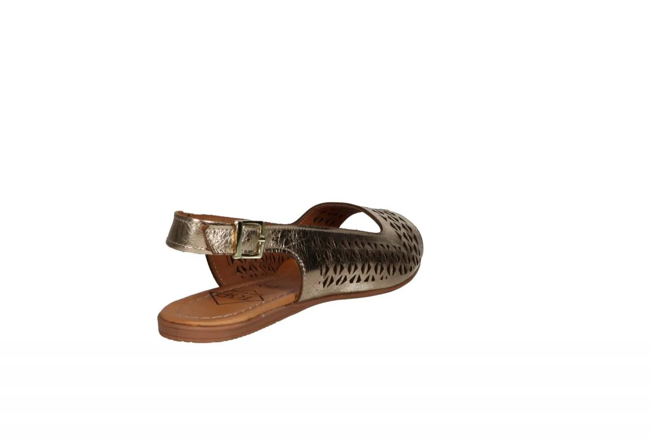 Zapato Piel Dorado Calados Punta y Talon Abiertos