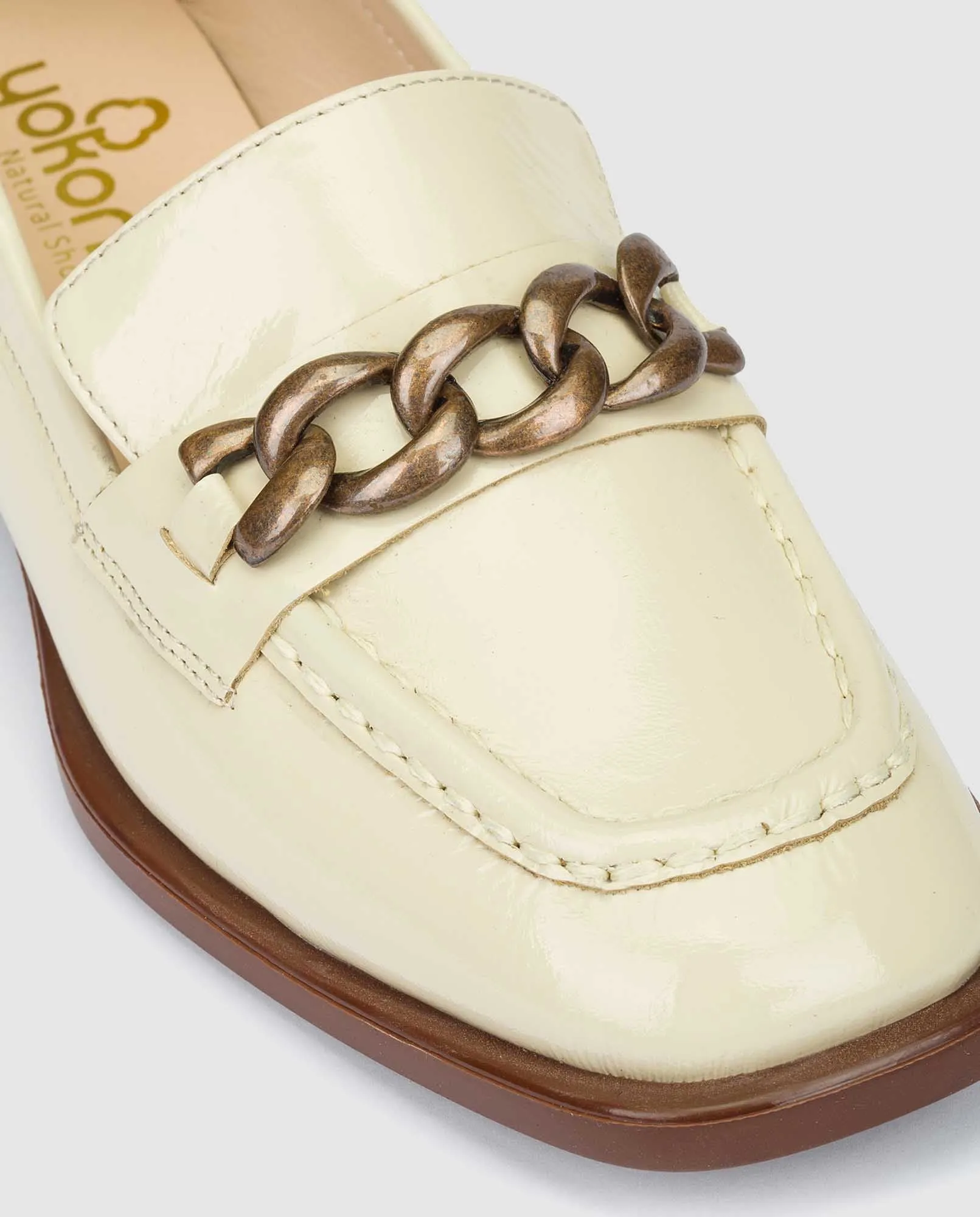 Zapato plano Amira 001 beige