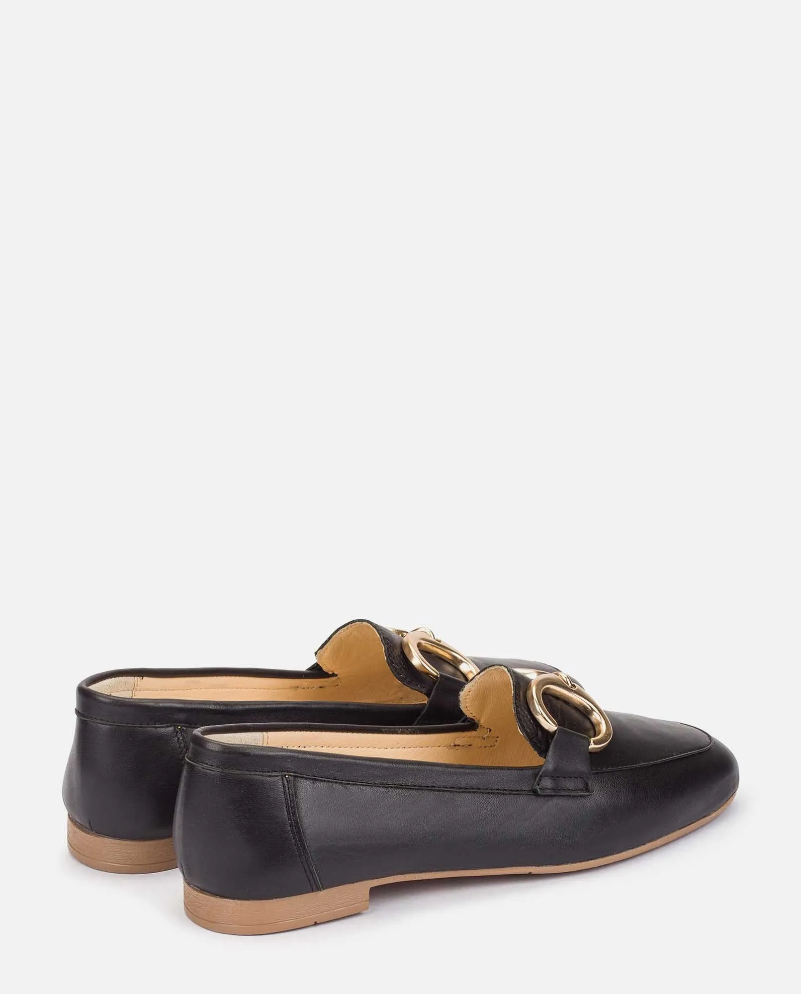 Zapato plano Regina 001 negro