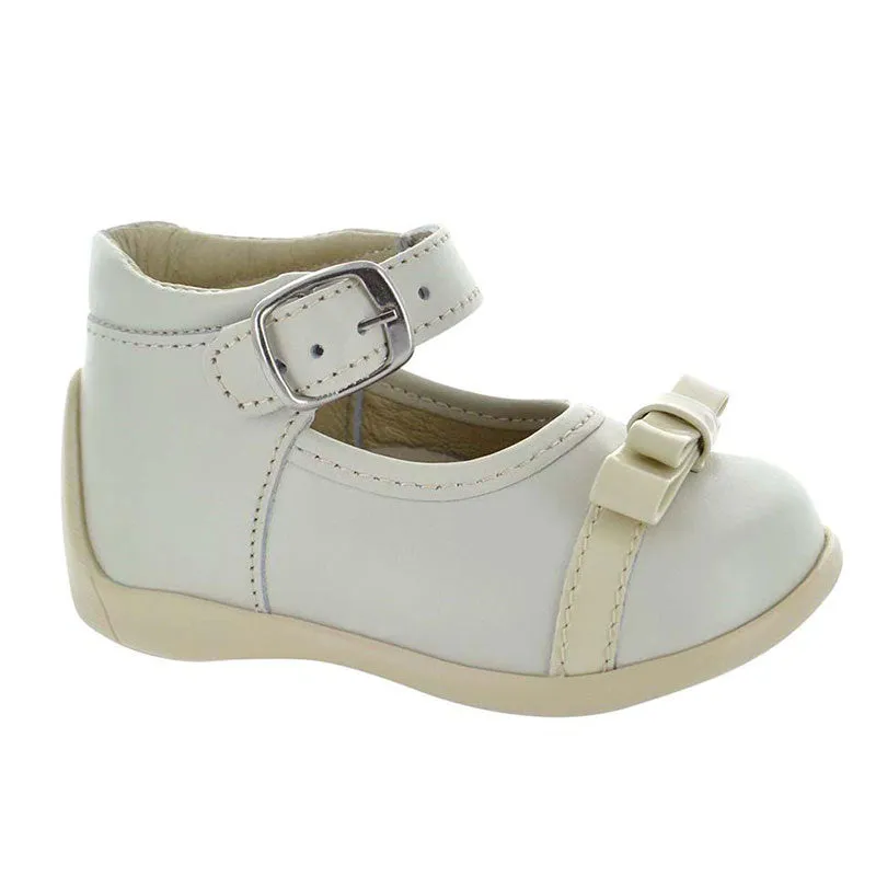 Zapato primeros pasos para nia color beige